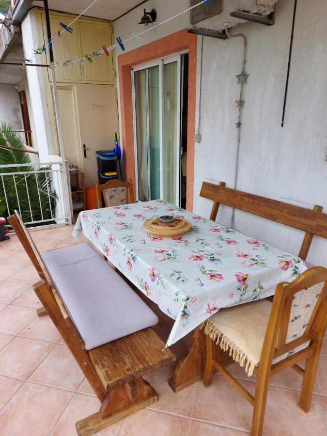 Apartman Gabriel Подгора Экстерьер фото